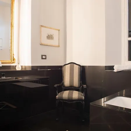 Vittoria - House Of Charme 3*