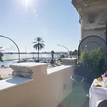 Vittoria - House Of Charme 4*