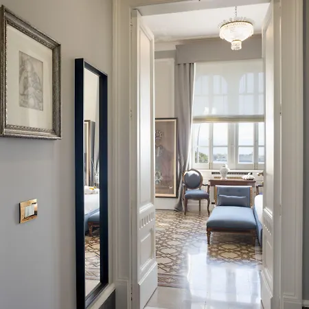 Vittoria - House Of Charme 4*