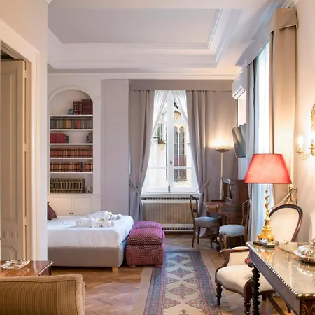 Vittoria - House Of Charme Messina