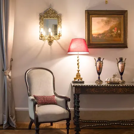 Vittoria - House Of Charme Bed & Breakfast 3*